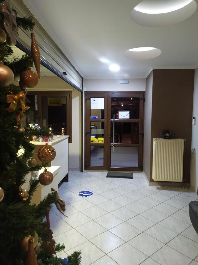 Smallhotel - Vevi Esterno foto
